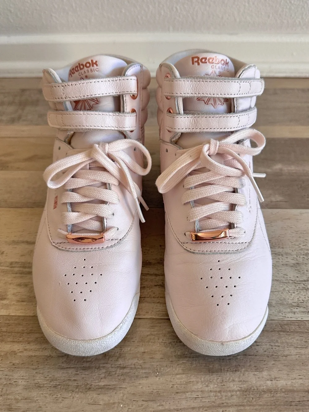 Reebok Freestyle Hi Muted Pale Pink High-Top Sneakers Women's 7